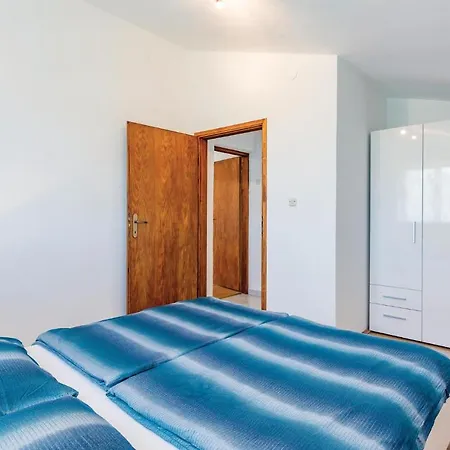Apartament Awesome In Svpetar U Sumi Pamići