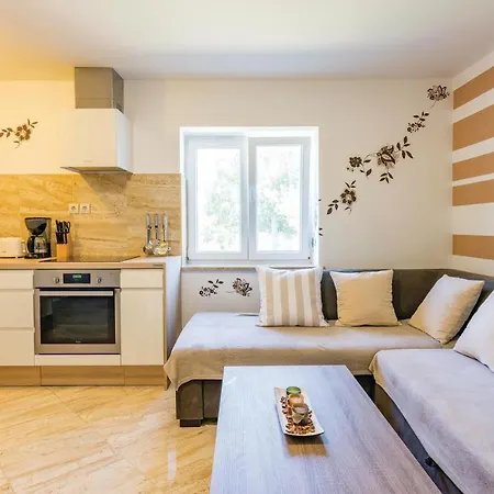 Awesome In Svpetar U Sumi Appartement
