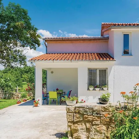 Awesome In Sv,petar U Sumi Apartamento